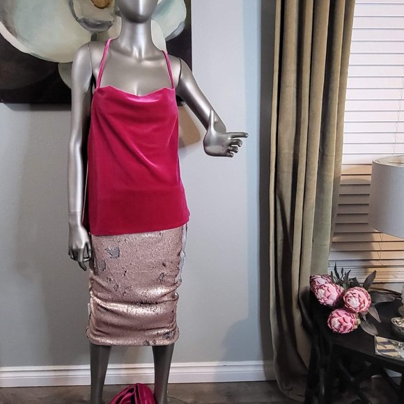 Express Tank Top - Picture 2 of 6